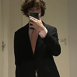 Alexander MarinerProfile Picture